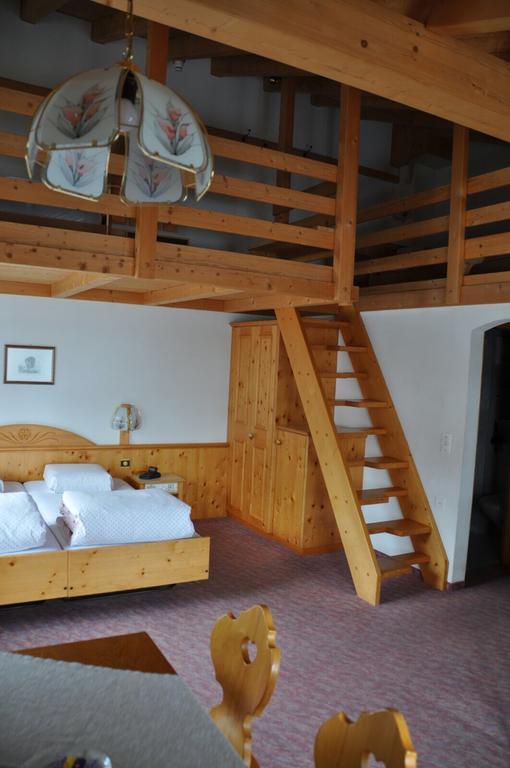 Hotel Soliva Sedrun Luaran gambar